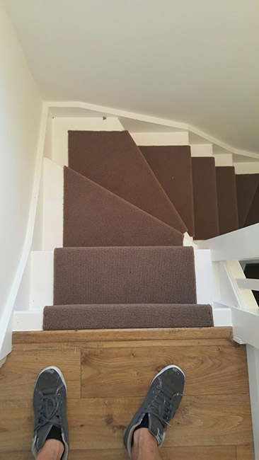 BROWN-WHIPPED-CARPET-STAIR-RUNNER-03