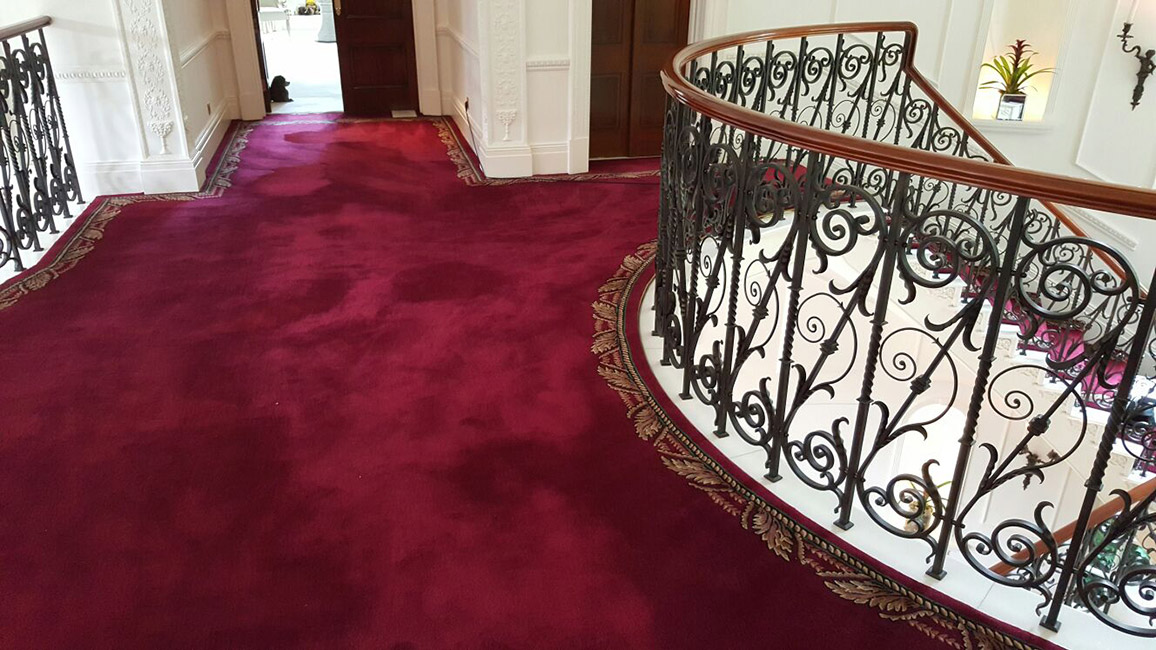 red-stair-carpet-with-border-08