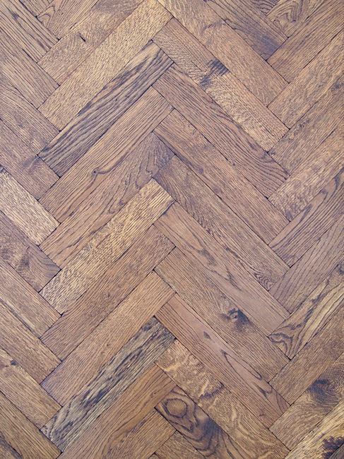 Rover's Flooring - Special Design Floors - Oak Distressed Herringbone Block detailed
