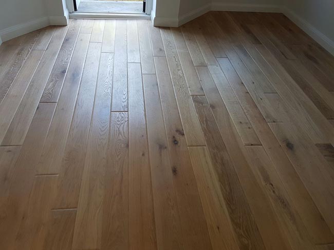 portfolio hardwood flooring mid-range oak installation 01