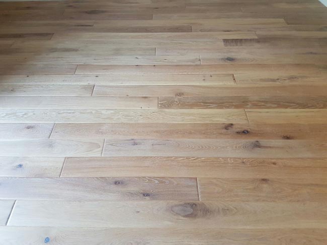 portfolio hardwood flooring mid-range oak installation 04