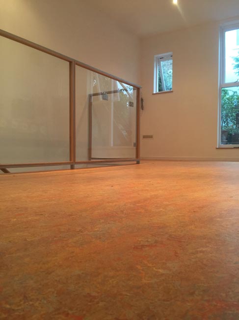 portfolio smooth floors marmoleum room 06