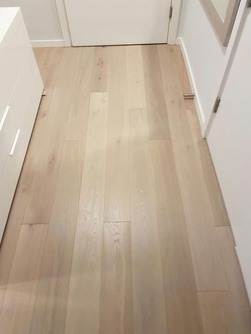 portfolio-hardwood-floors-brown-wood-rooms-02