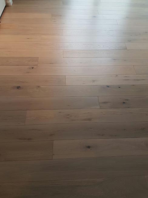 portfolio-hardwood-floors-brown-wood-rooms-04