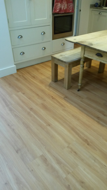 portfolio-smooth-floors-amtico-wood-straight-plank-install-01
