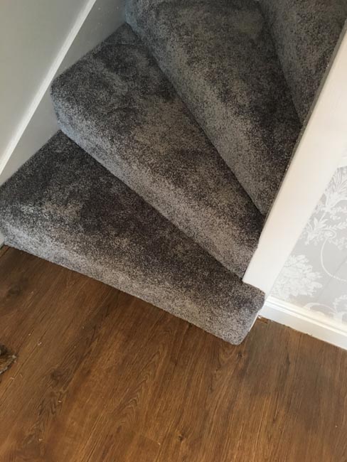 portfolio-carpets-staircase-in-silkresse-carpet-02