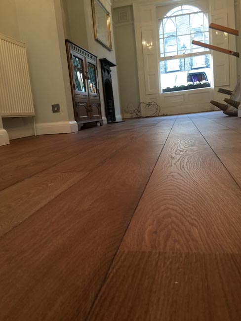 portfolio-hardwood-floors-brown-oak-wood-floor-installation-05