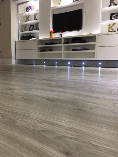 portfolio-smooth-floors-rooms-amtico-grey-wood-installation-06