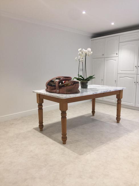 portfolio-smooth-floors-rooms-amtico-light-tiles-06