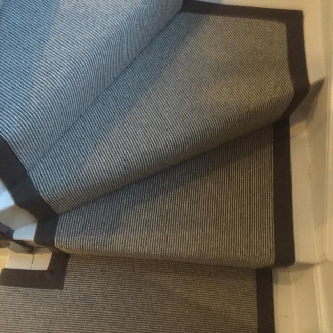 portfolio-carpets-grey-flatweave-with-black-border-12