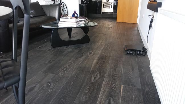 portfolio-hardwood-flooring-brown-grey-wood-in-living-area-01