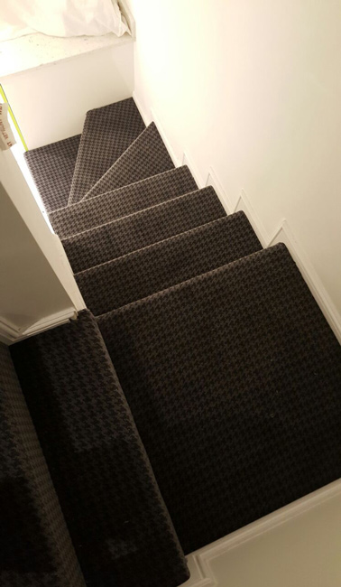 portfolio-carpets-squared-unique-carpet-on-stairs-01