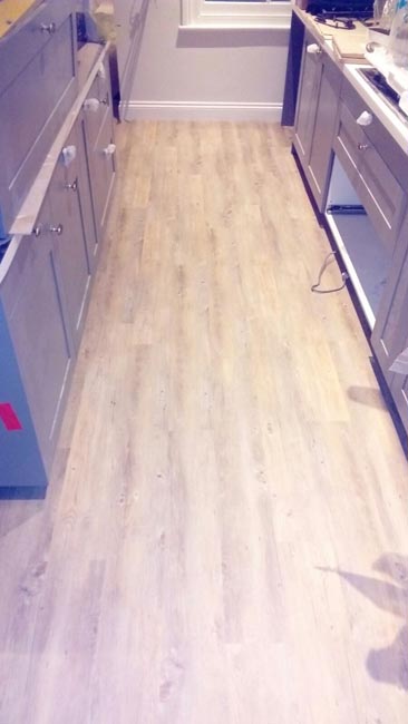 portfolio-smooth-floors-amtico-wood-effect-installation-rooms-04
