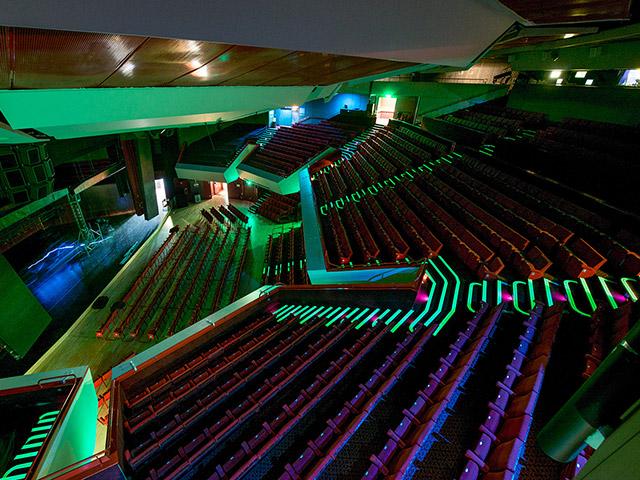 quantum-ps-hexagon-theatre2