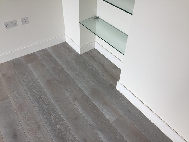 portfolio-hardwood-flooring-grey-wood-installation-03