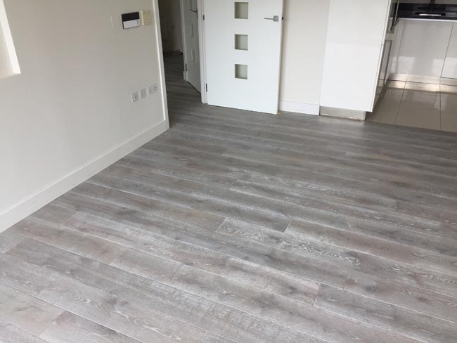 portfolio-hardwood-flooring-grey-wood-installation-08