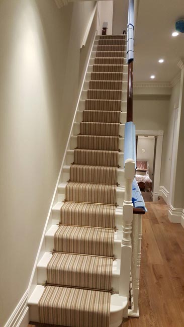 portfolio-striped-carpet-stair-runner-with-brass-stairrods-04