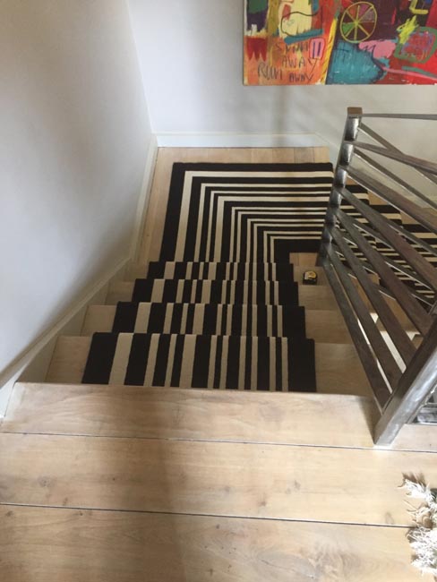 portfolio crucial trading audrey midnight stairs as a runner 03