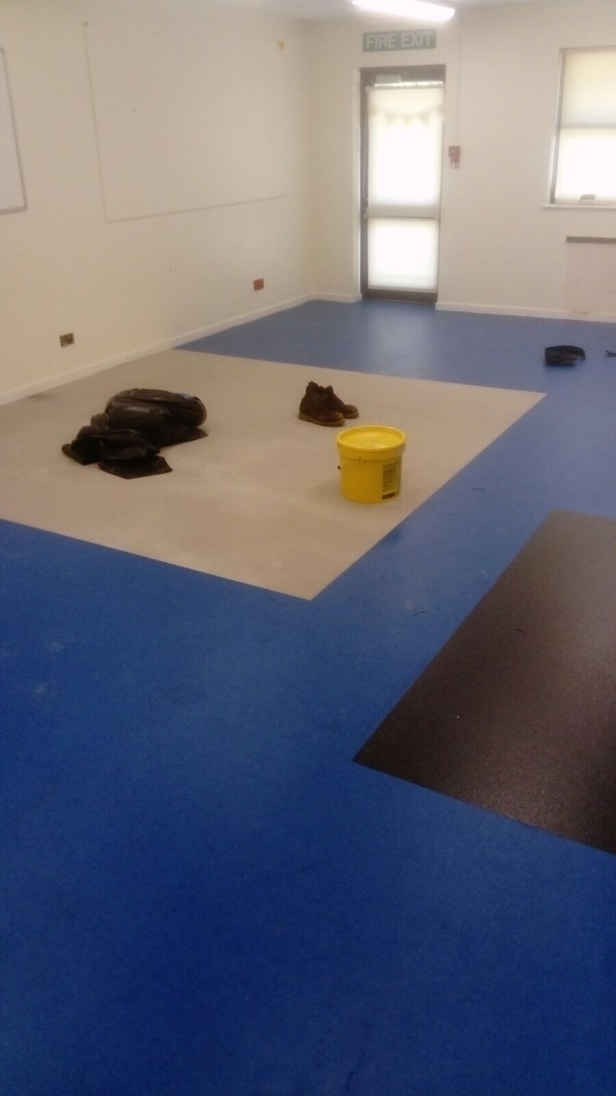 portfolio-linoleum-flooring-installation-to-areas-13