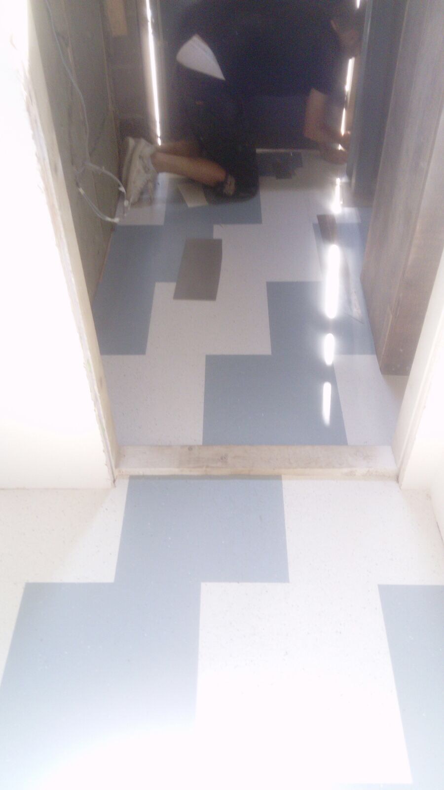 portfolio-vinyl-flooring-installed-to-premises-9