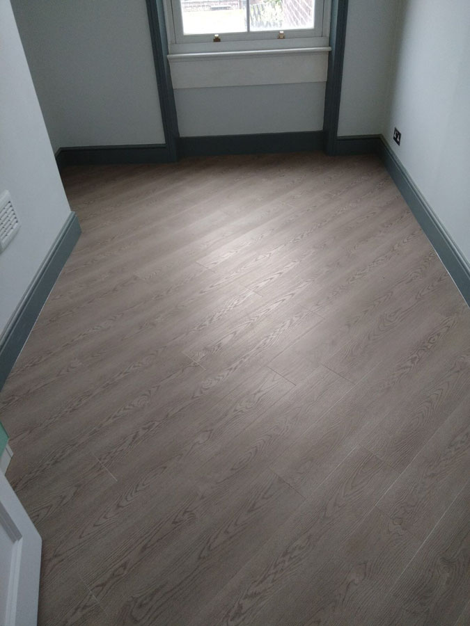 portfolio amtico barrel oak smoke installation 16