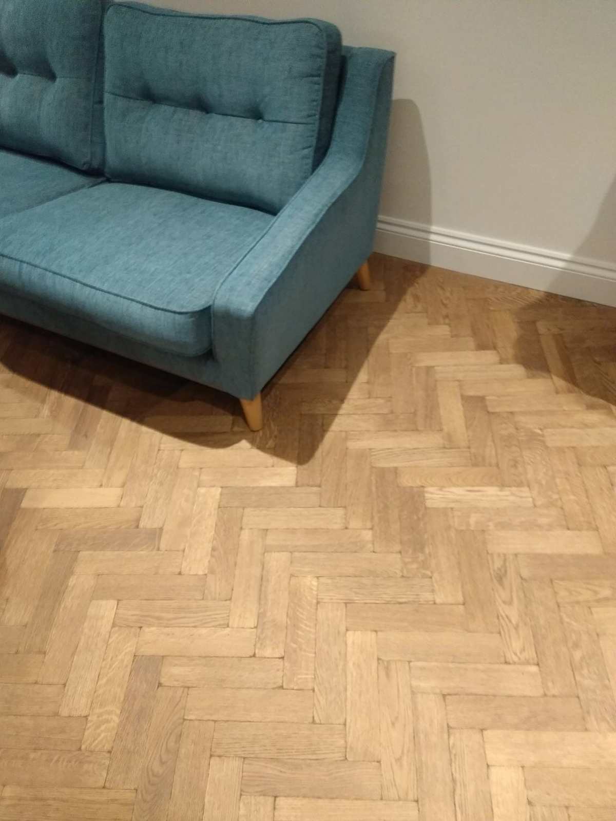 PORTFOLIO - WOOD HERRINGBONE INSTALLATION (3)