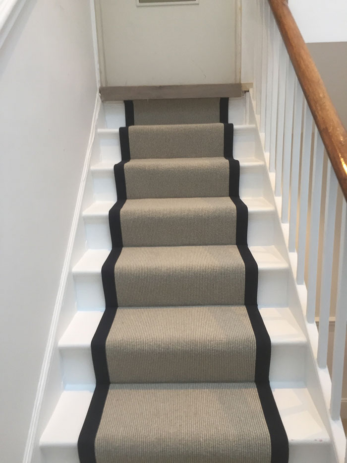 PORTFOLIO - LIGHTER CARPET ON STAIRS WITH BLACK BINDING (4)