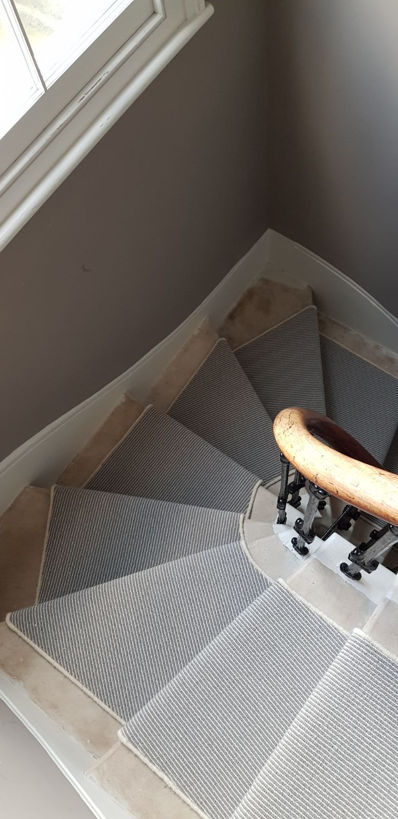 portfolio carpets GREY STRIPED CARPET WITH WHITE WHIPPING TO STAIRS (5)