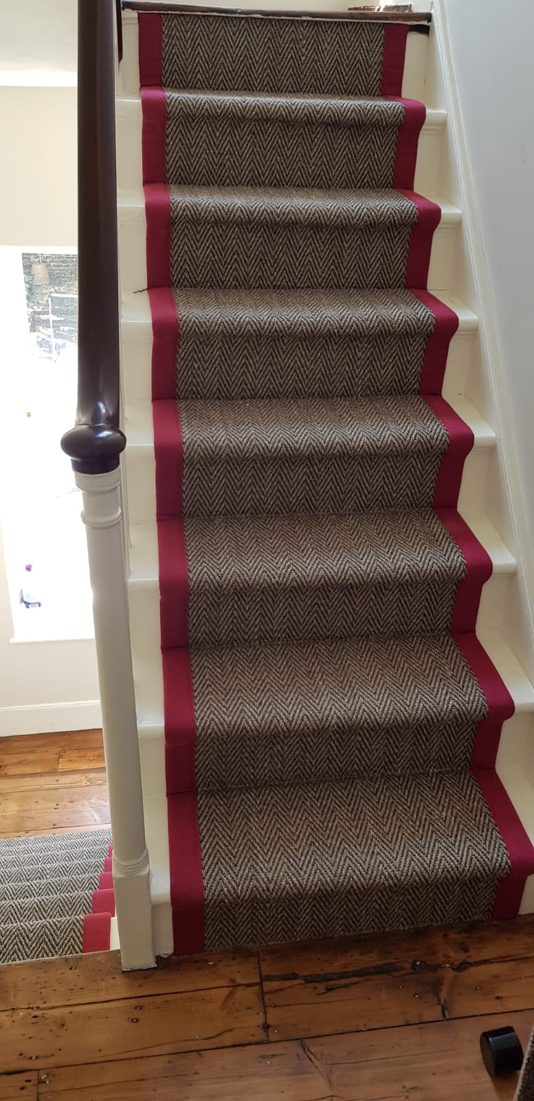 portfolio sisal-carpet-with-red-binding-southwark (5)