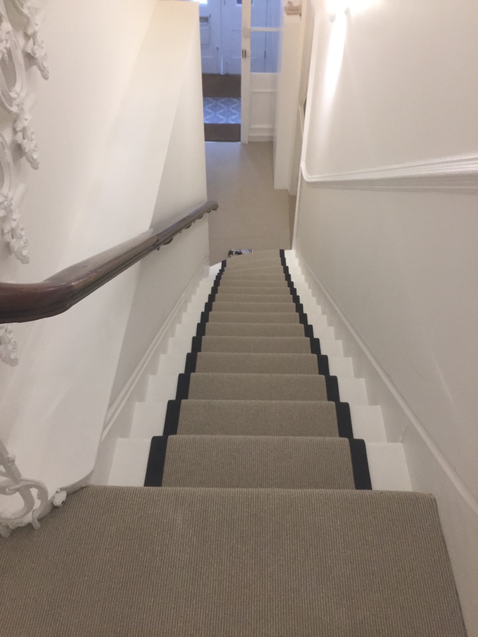 portfolio Carpet Runner With Black Binding Installed In Clerkenwell (14)