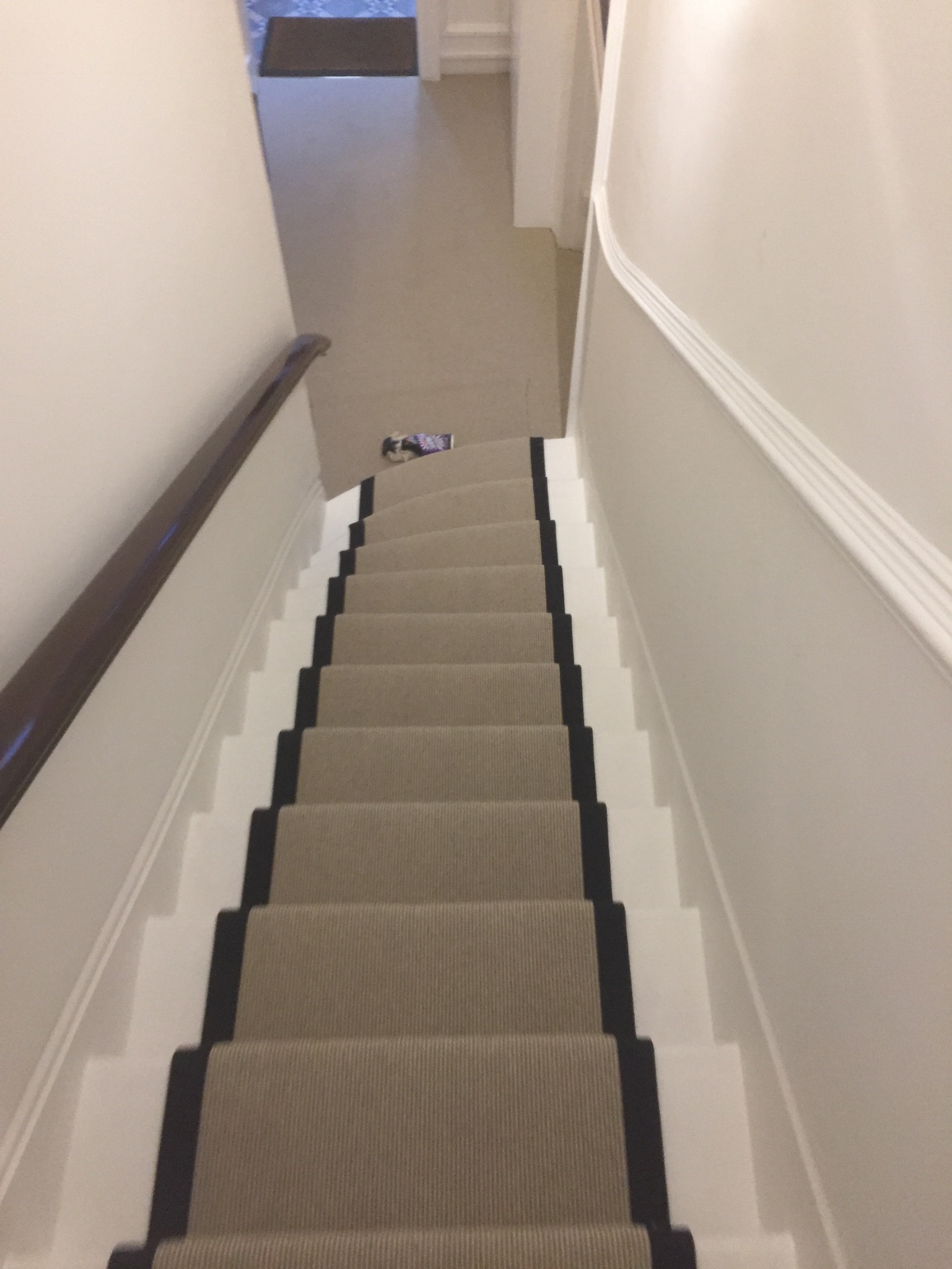 portfolio Carpet Runner With Black Binding Installed In Clerkenwell (17)