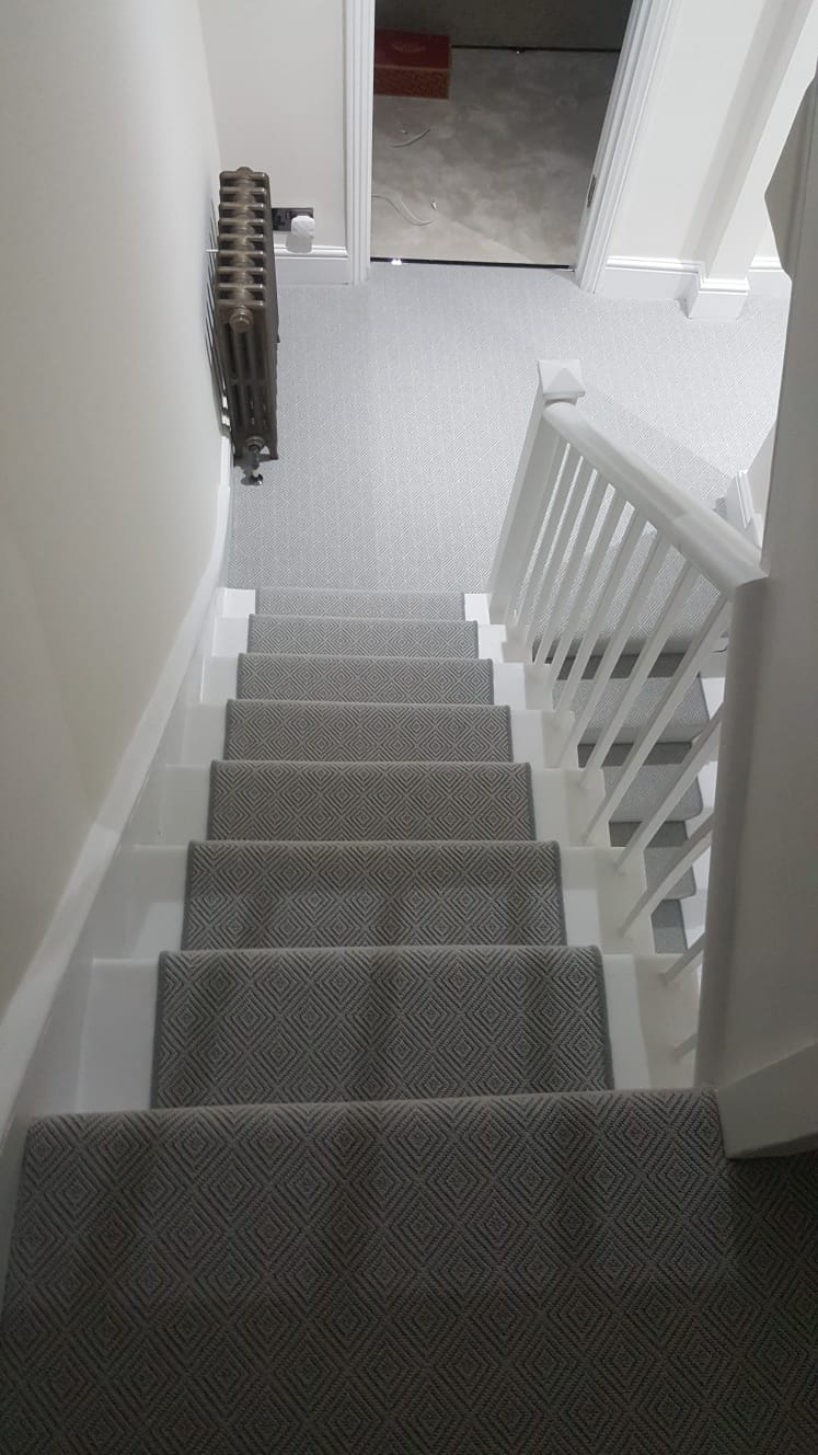 portfolio carpets GREY PATTERNED CARPET ON STAIRS (3)