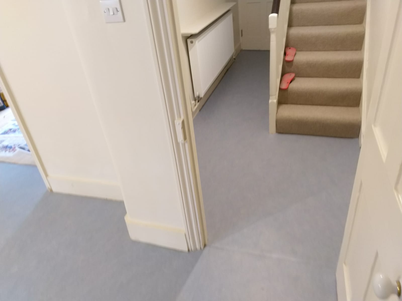 portfolio smooth floors marmoleum-installation-swiss-cottage (4)