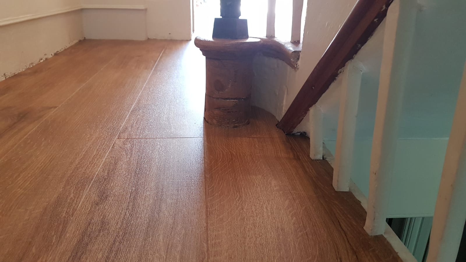 portfolio-smooth-floors-amtico-spacia-sherwood-oak-installation-newham (3)