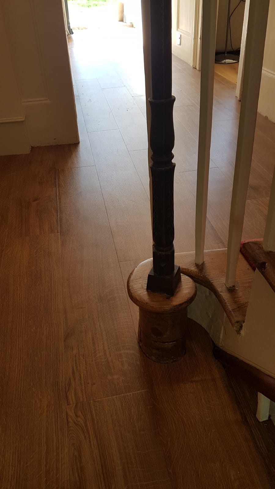 portfolio-smooth-floors-amtico-spacia-sherwood-oak-installation-newham (5)