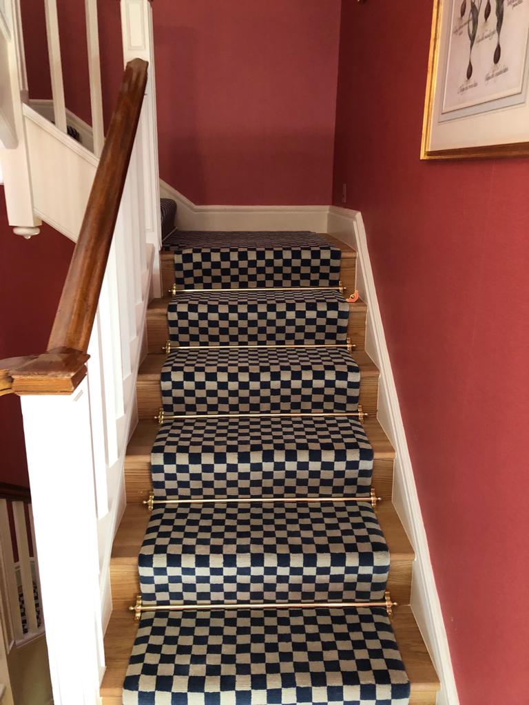 portfolio projects black-and-white-carpet-installation-balham (14)