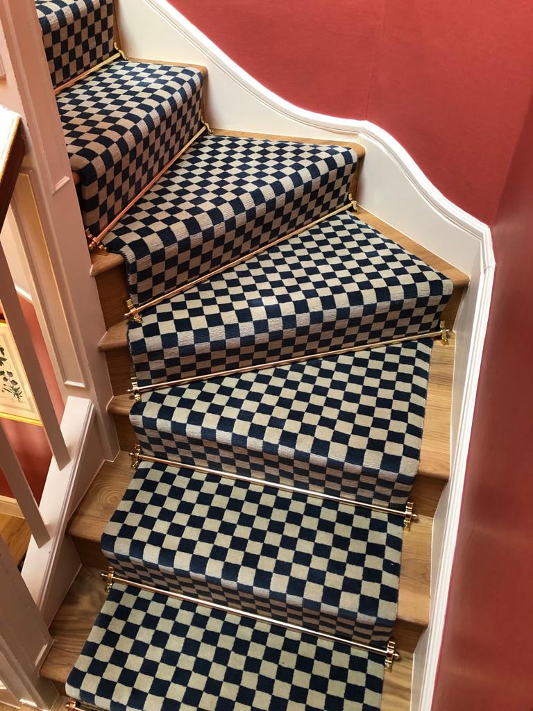 portfolio projects black-and-white-carpet-installation-balham (9)