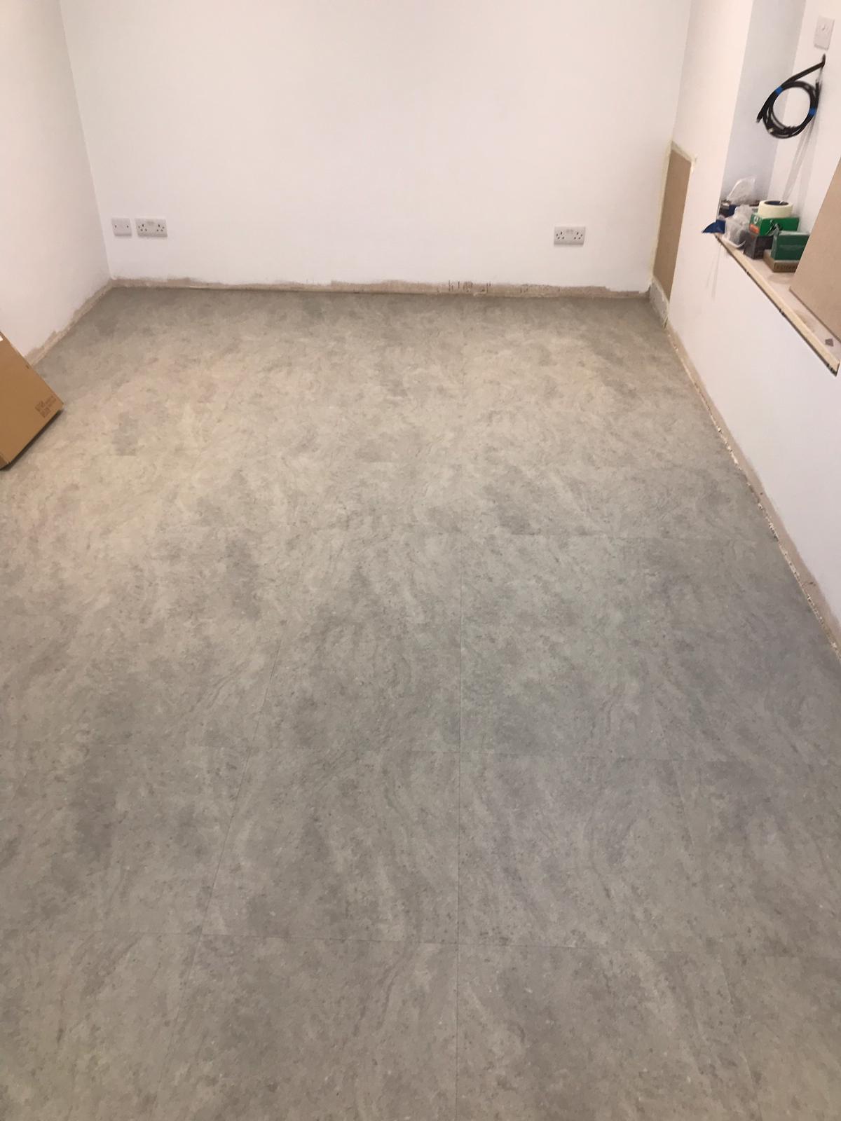 portfolio-smooth-floors-amtico-signature-stria-ash-installation-croydon (3)