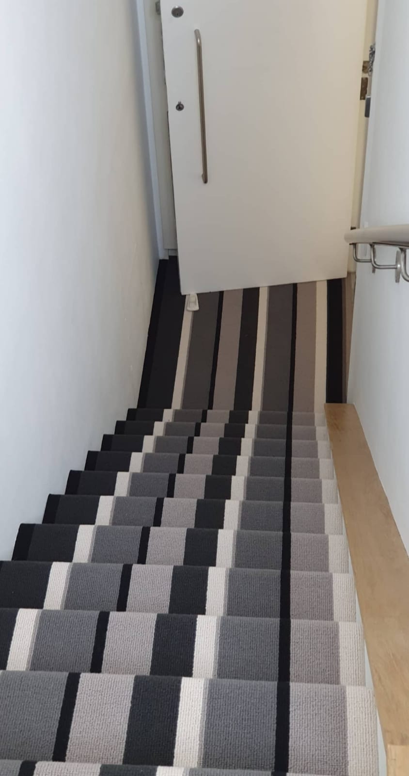 portfolio-carpets-crucial-trading-wool-audrey-nightfall-carpet-wandsworth (4)