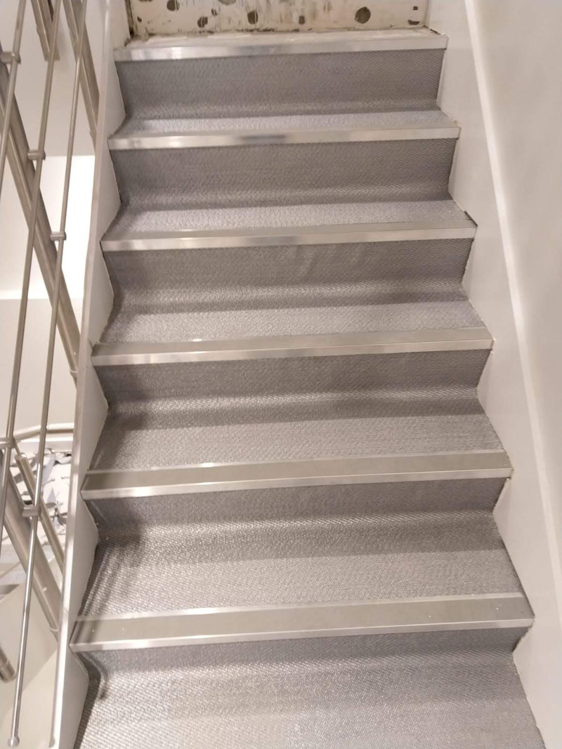 TFG SF1529 (Car Showroom, Great West Road, TW8 9BW)