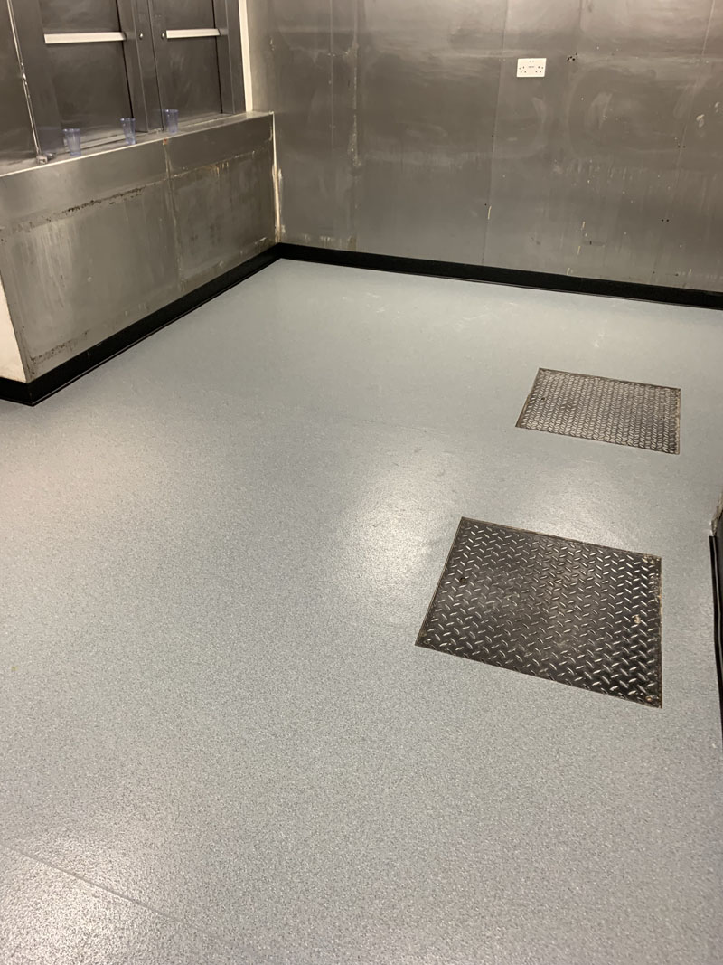 portfolio-commercial-novikov-restaurant-polyflor-vinyl-flooring (1)