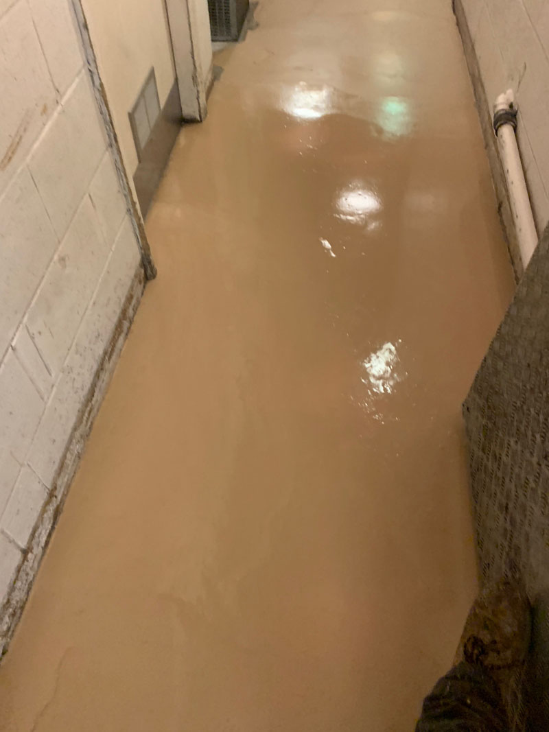 portfolio-commercial-novikov-restaurant-polyflor-vinyl-flooring (10)