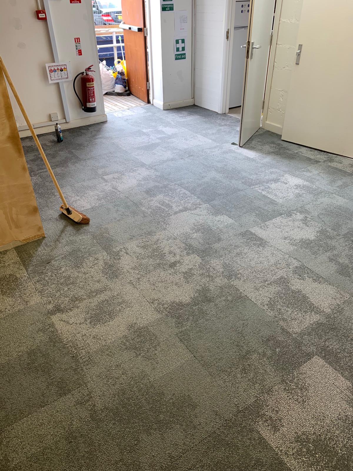 commercial-portfolio-simcott-carpet-tiles-vinyl (5)