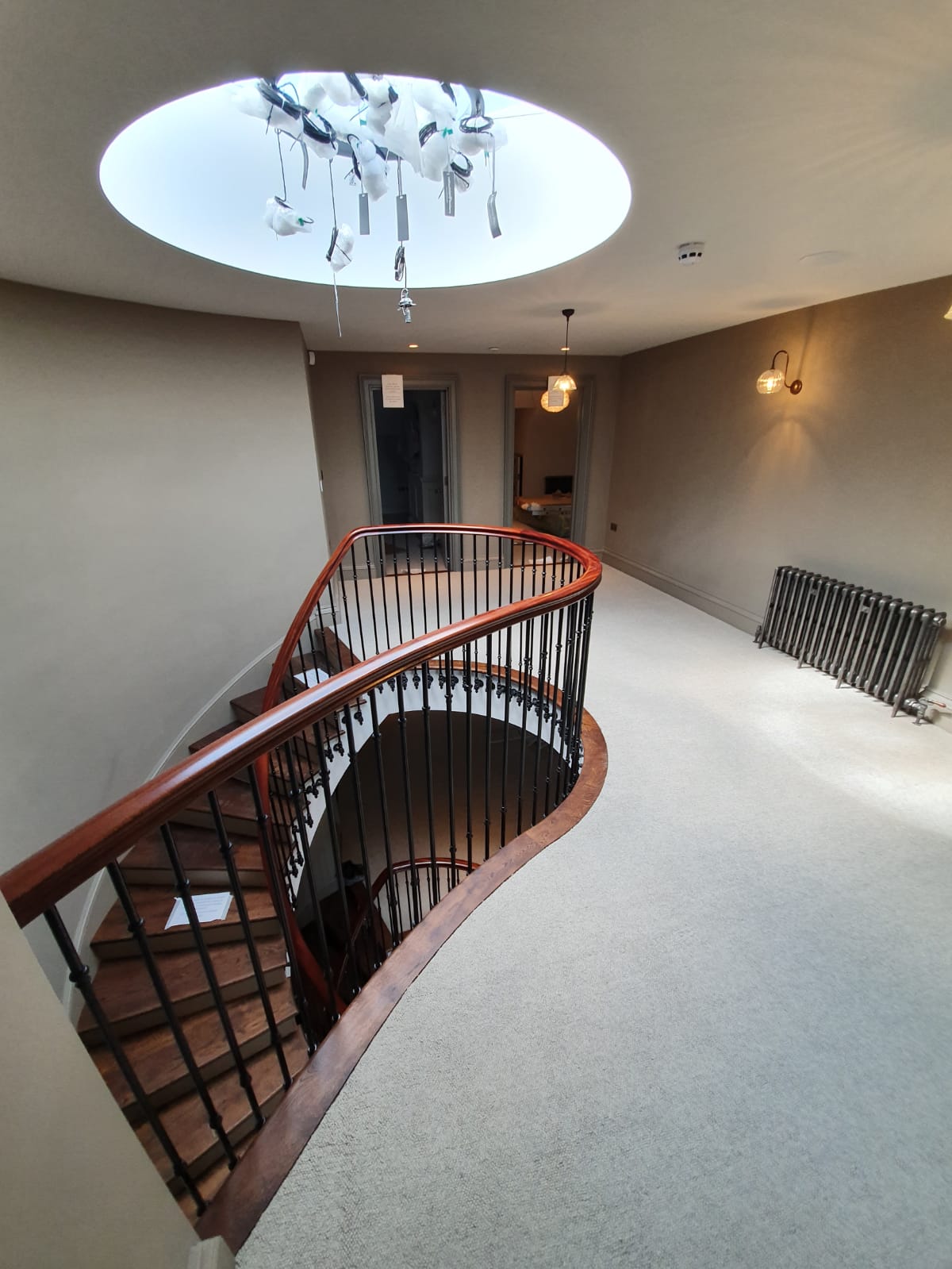 portfolio-white-carpet-installed-in-golders-green (9)