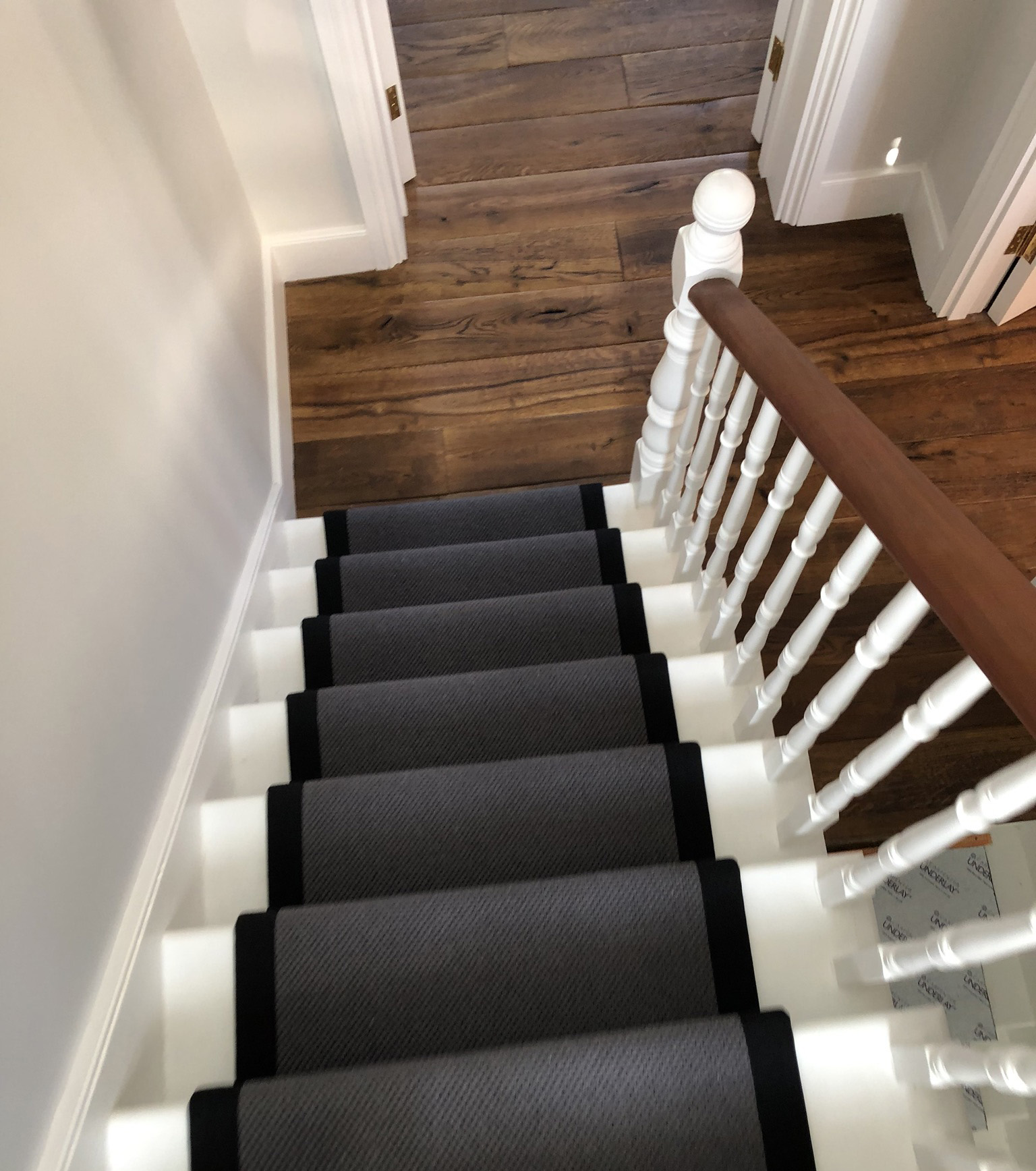 portfolio-Fibre Herringbone Wool Carpet Installed In Finchley (13)