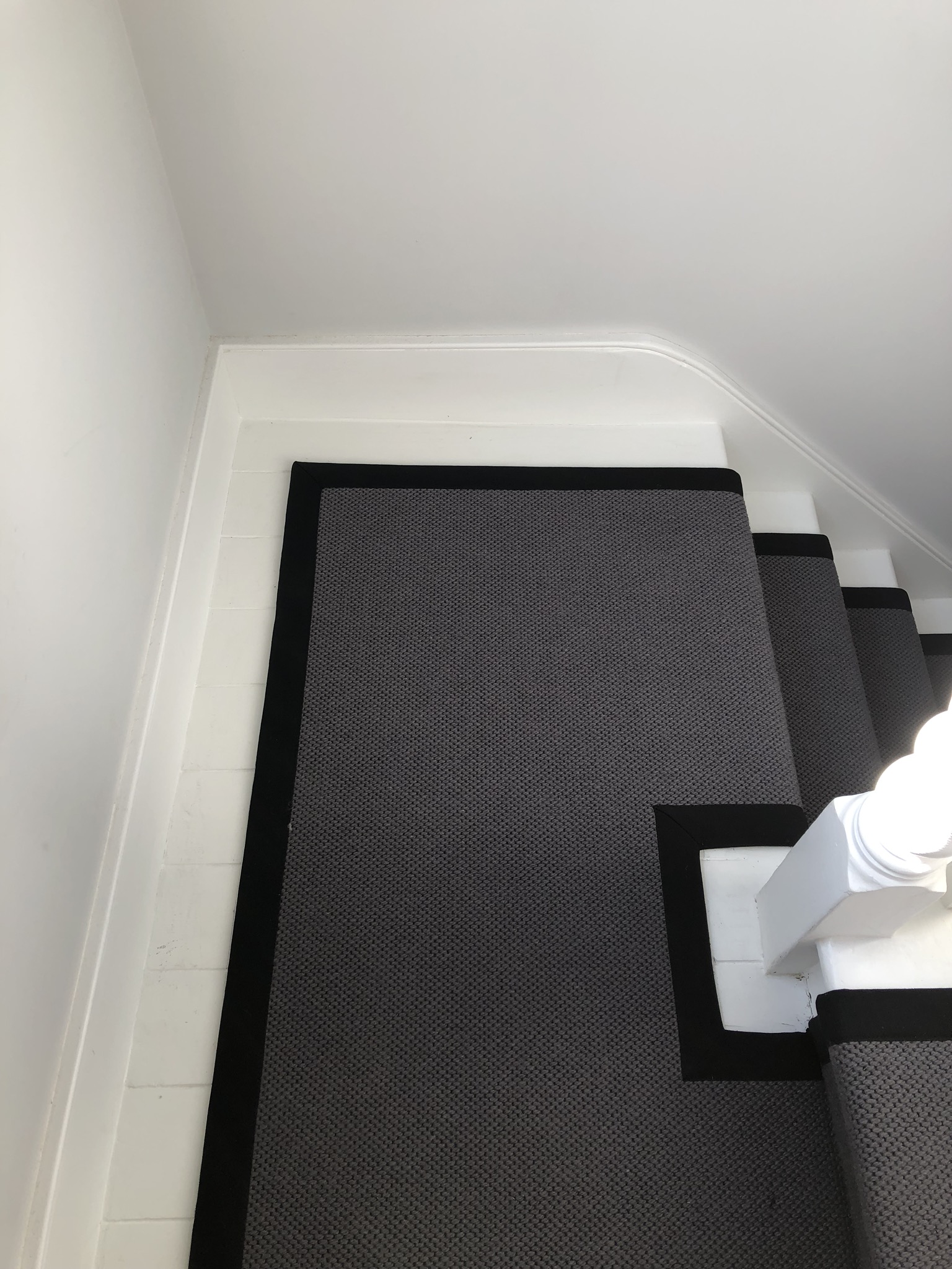 portfolio-Fibre Herringbone Wool Carpet Installed In Finchley (9)