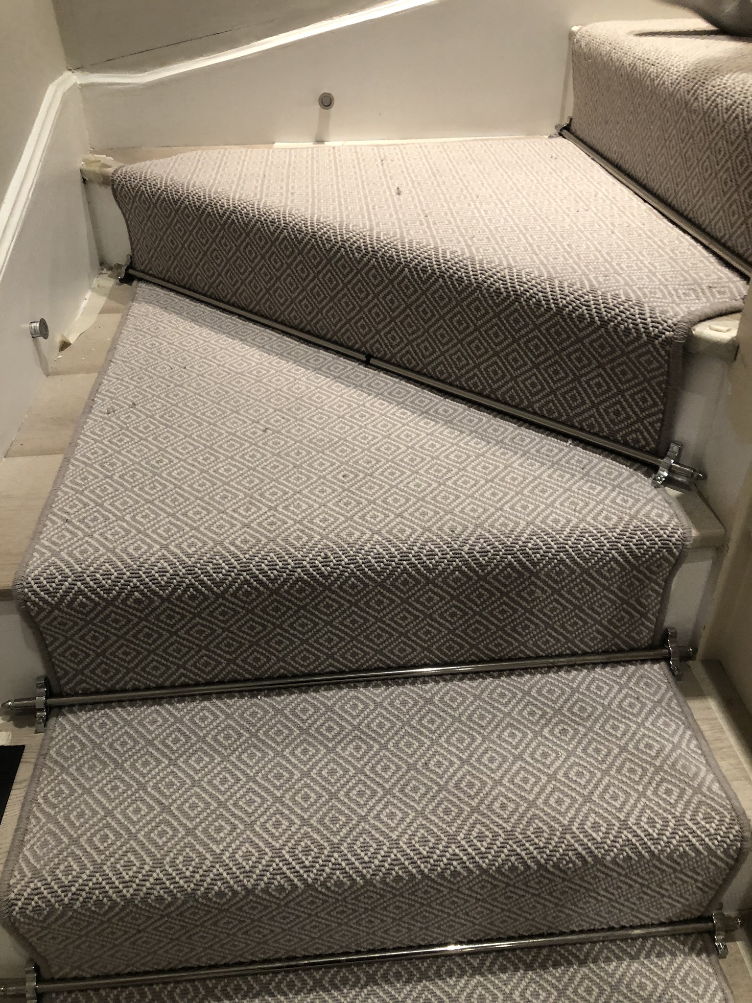 portfolio Rols Wool Carpet Gala Diamond Installation In Acton (4)