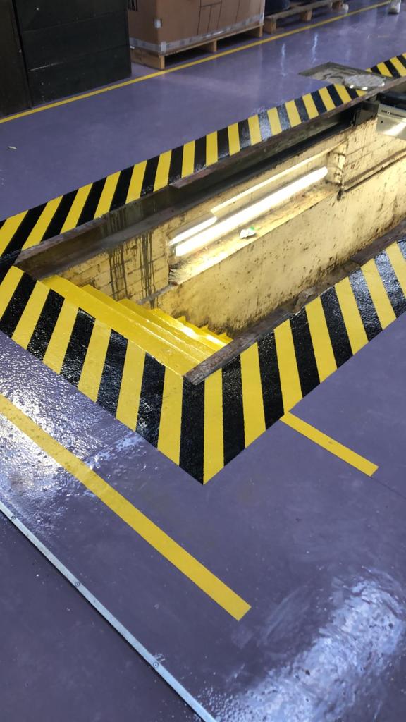 Vanguard Contracts to carry out the refurbishment of a 1200m2 Multi brand workshop floor at F G Barnes Guildford 13