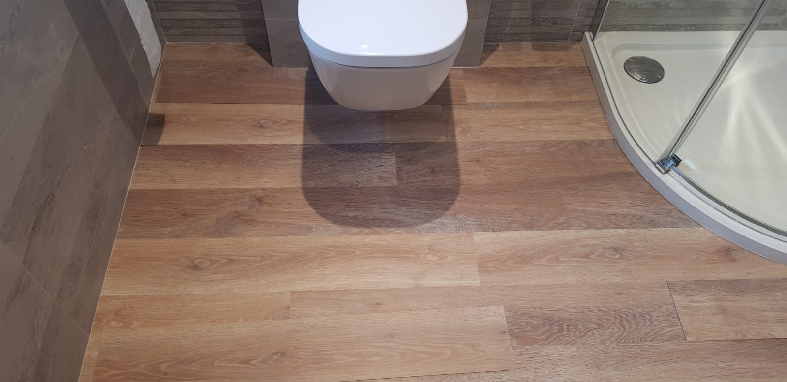 Amtico Wood Effect Luxury Vinyl Tile In Barnes 2