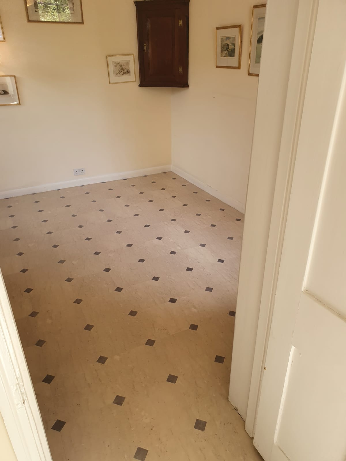 Amtico Signature Diffusion Charcoal Luxury Vinyl Flooring 1